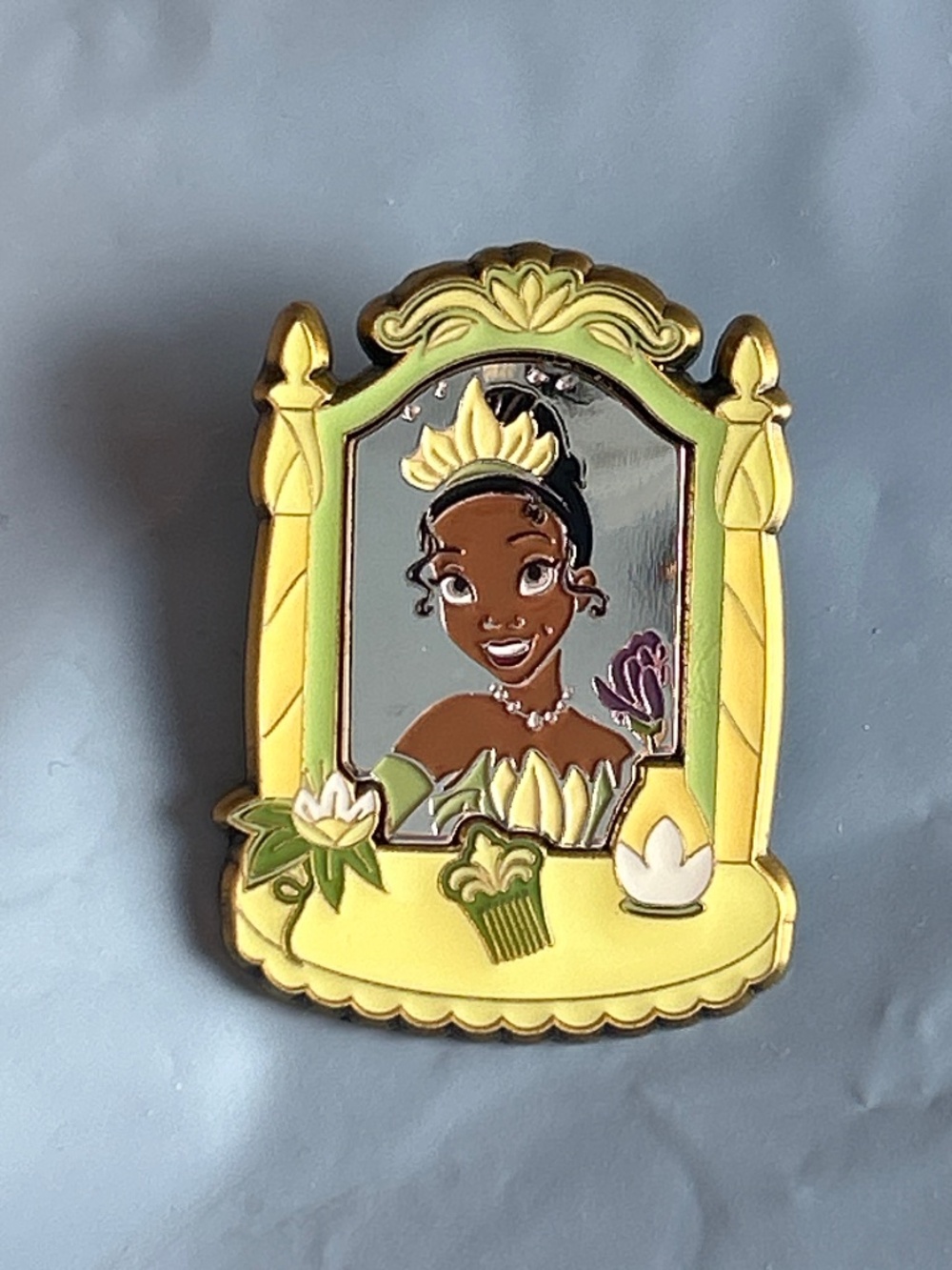 Loungefly Tiana Disney Princess Vanity Pin #4 Princess and the Frog